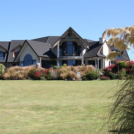 Dock Bay Lodge Te Anau Exterior photo